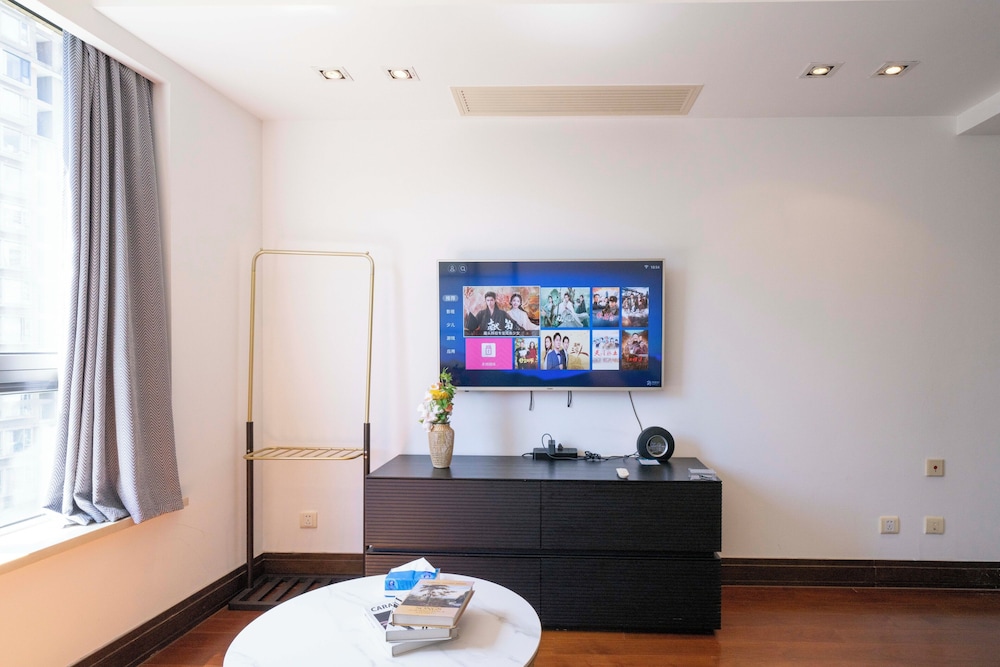 Tyms Modern1BR 1BA Apt Near Metro 1 9 11