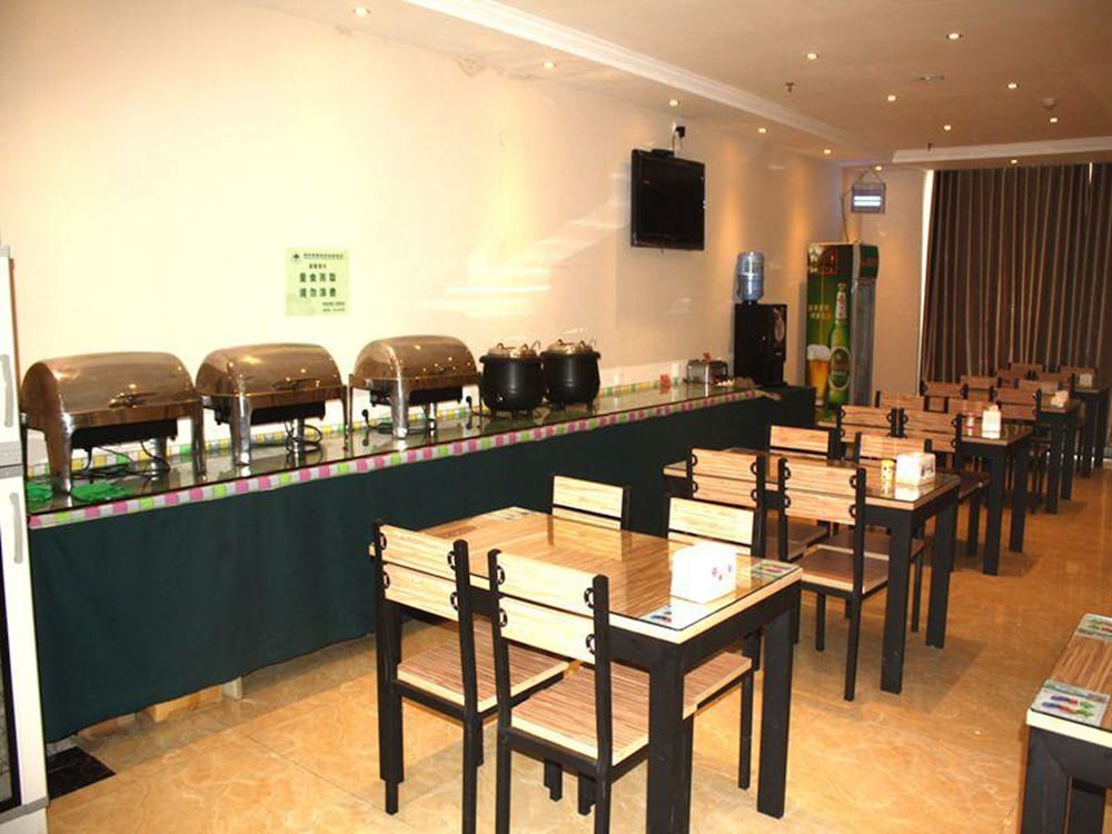 GreenTree Inn Liaocheng Chiping East Huixin Road Business Hotel