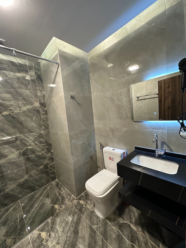 Charming Amman Apartment With Modern Ame