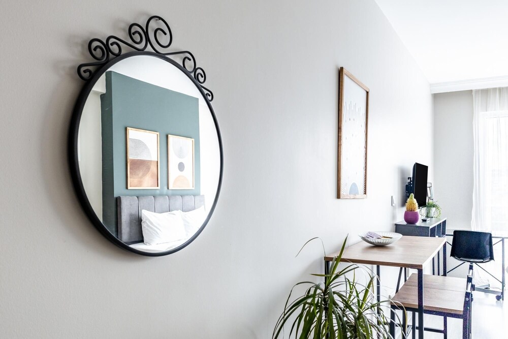 Cozy and Modern Studio With City View in Atasehir