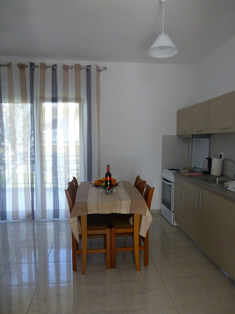 Pavloudis Apartments