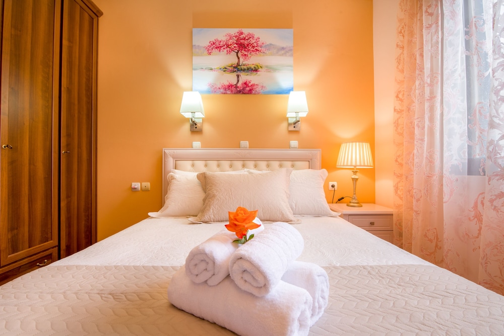Casa Leone Suites