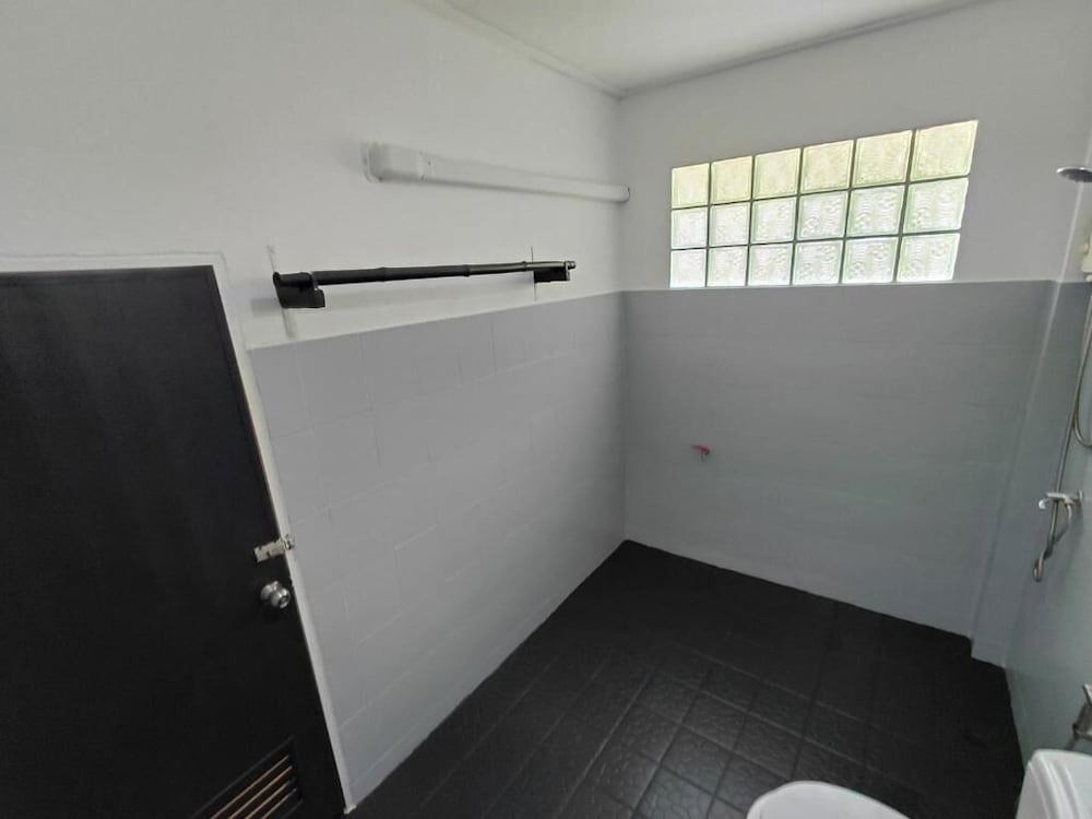2 Bedroom Private Home Perfect for Families - Kitchen -seaviews -fast Wifi