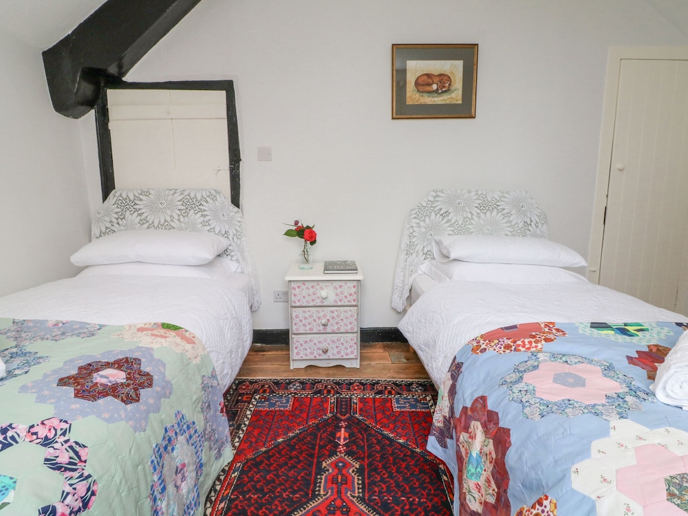 Blackbird Cottage