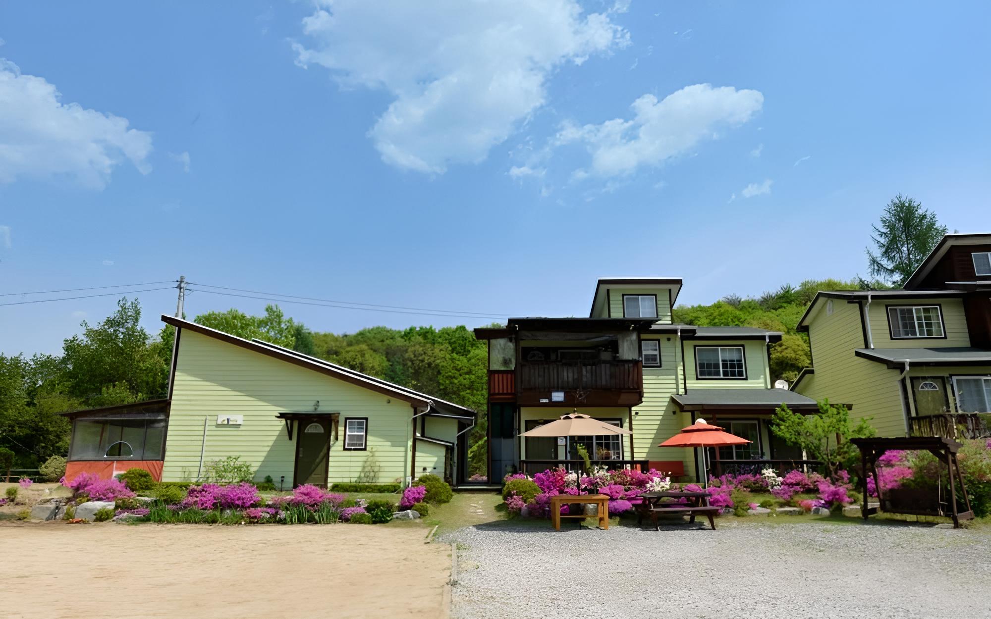 Hoengseong Byeoreulssoda Pension view 3