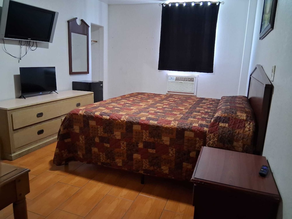 Hotel O Colonial Inn Brownsville Tx