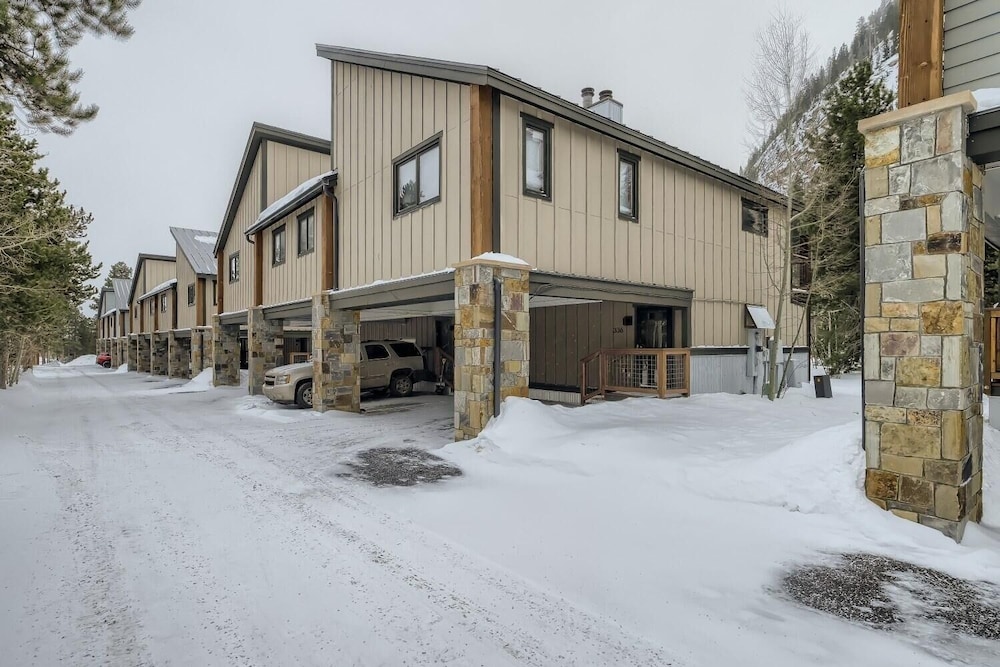 Beaver Creek Vacations - Windwood Minium C-3 2 Bedroom Condo by RedAwning - Property Image 1
