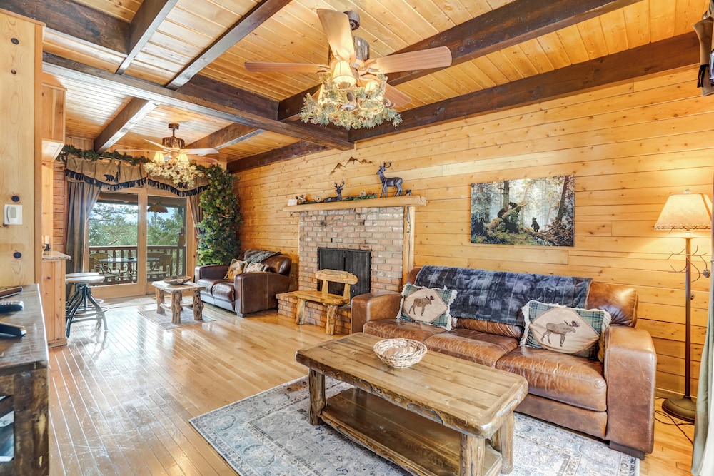 Log Lodge