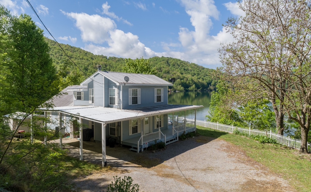 stayNantahala - Smoky Mountain Cabins