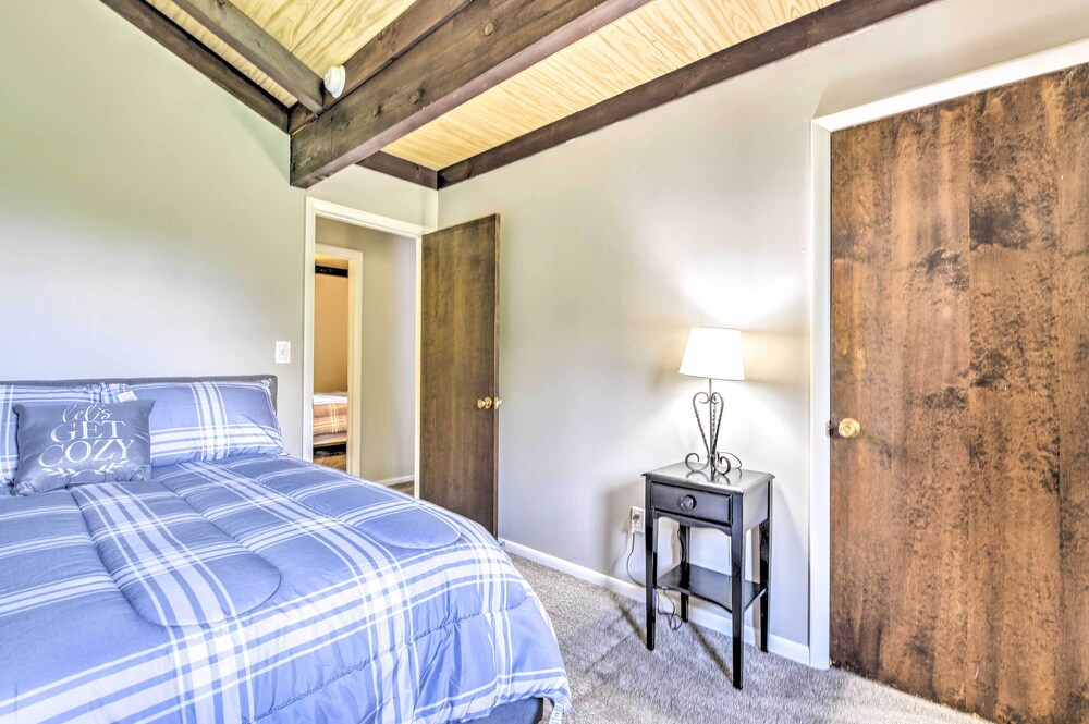 Newcomb Retreat w/ Mountain Views & Fire Pit! view 2