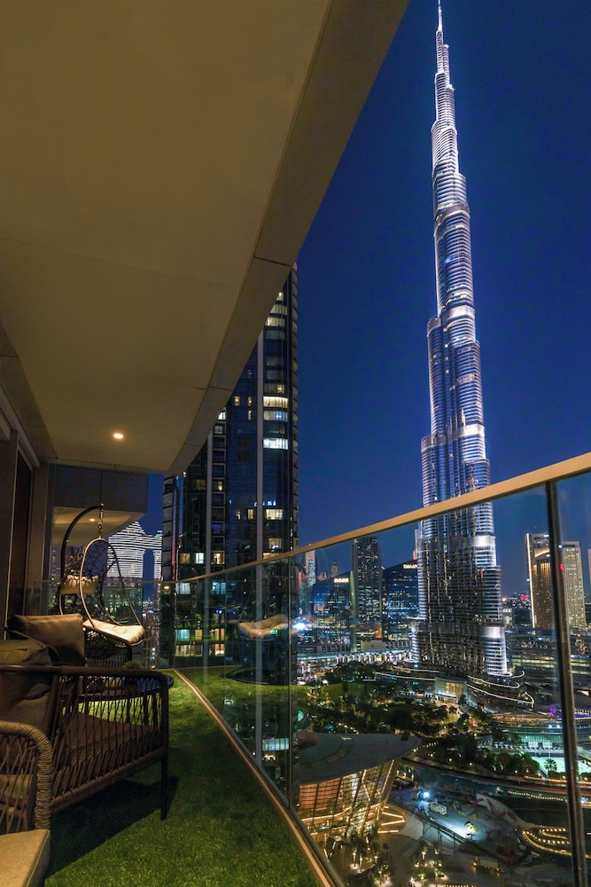 Roomszy Residences - Opera Grand
