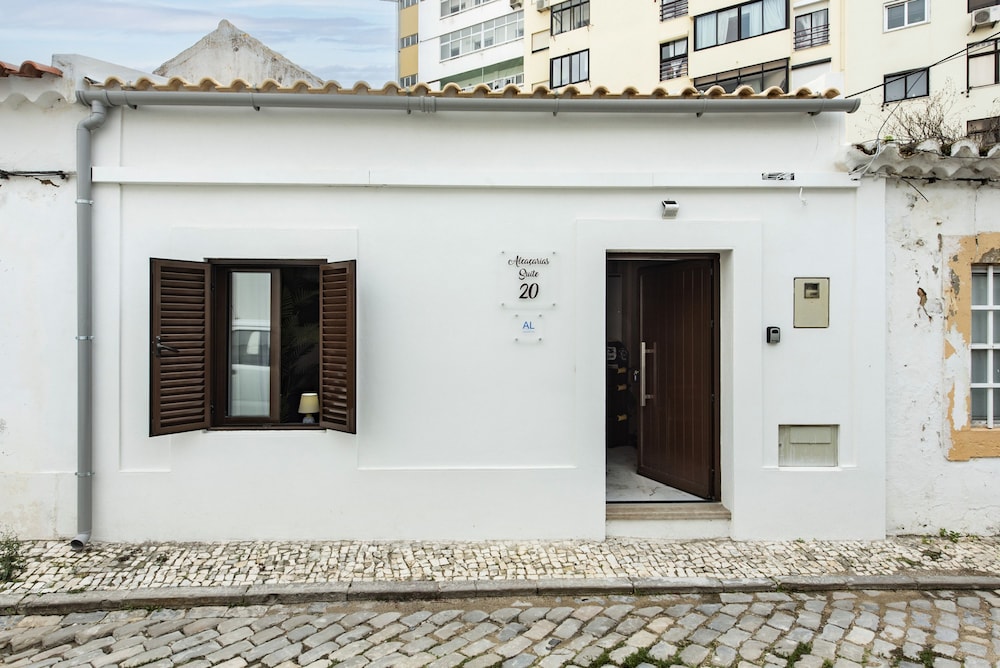 Alca Arias Suite 20