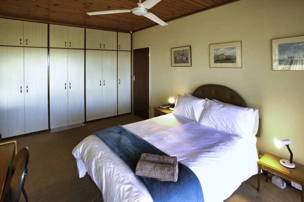 Dasklip Langebaan 8-sleeper view 2