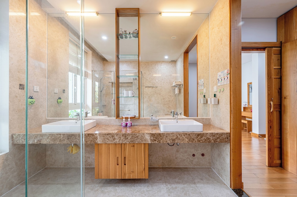 Thao Dien Garden Villa 5BR Luxury Oasis