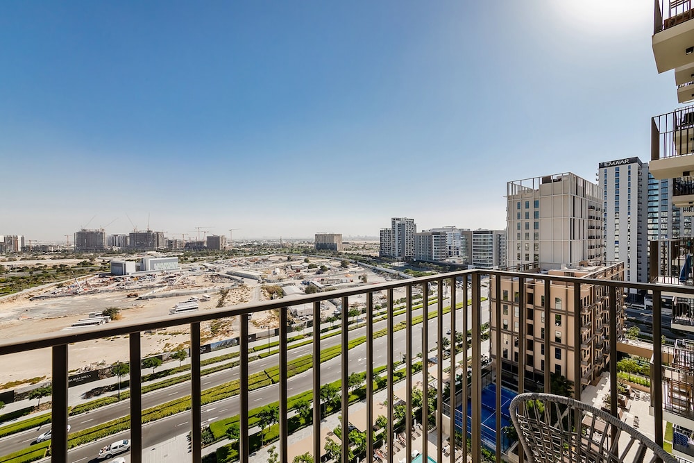 Deluxe 2BR Apartments at Socio