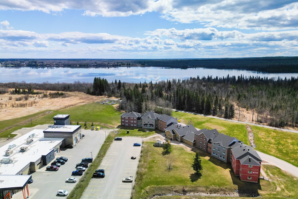 Residence & Conference Centre - Timmins