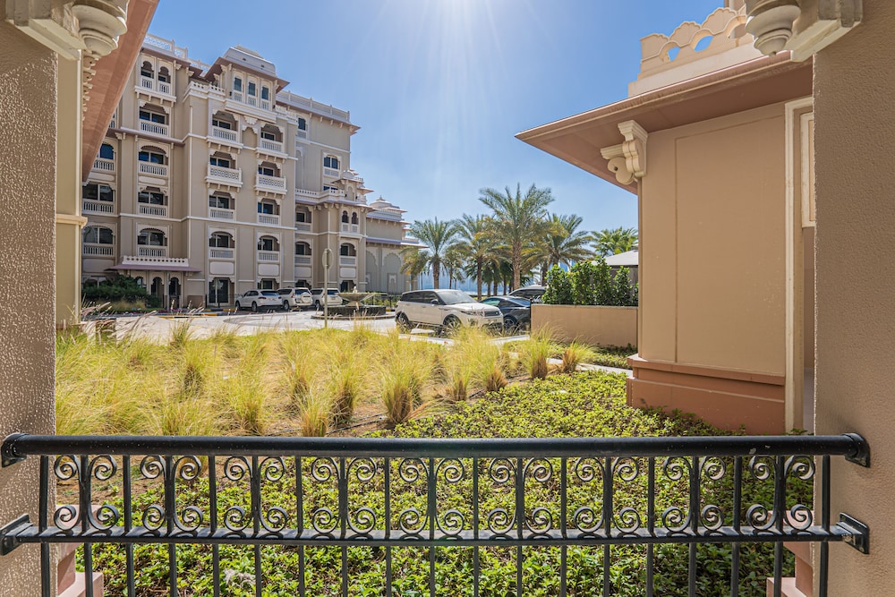 HiGuests - Grandeur Residences