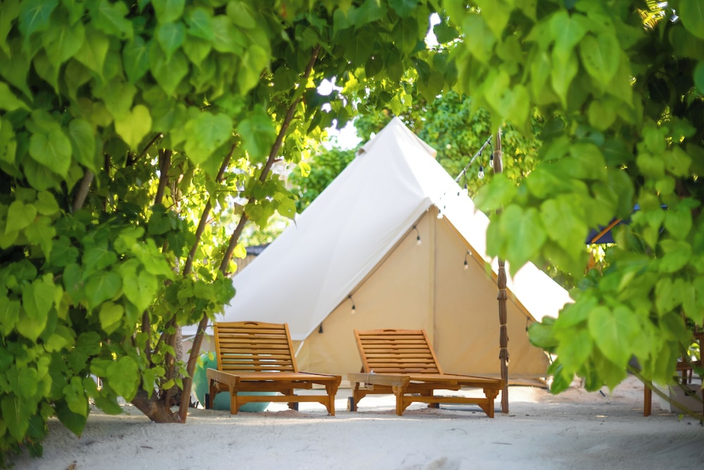 The Maverick Surf and Dive Boutique Hotel