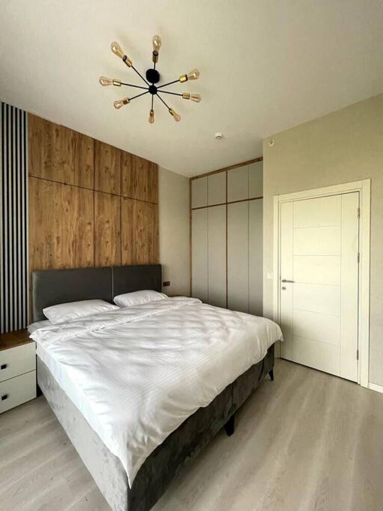 Modern 1 1 Apartment w Terrace Near Mail of IST