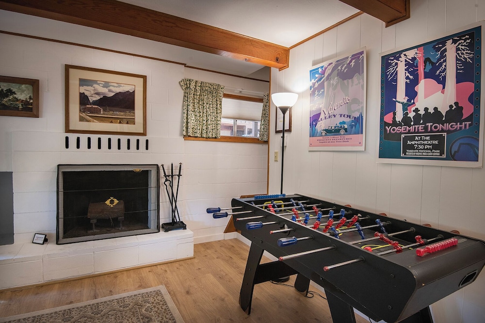 Yosemite Retreat in the Meadows