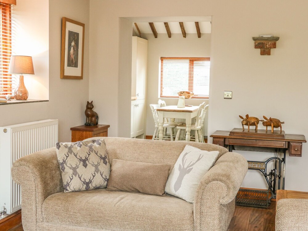 Barn Owl Cottage At Crook Hall Farm