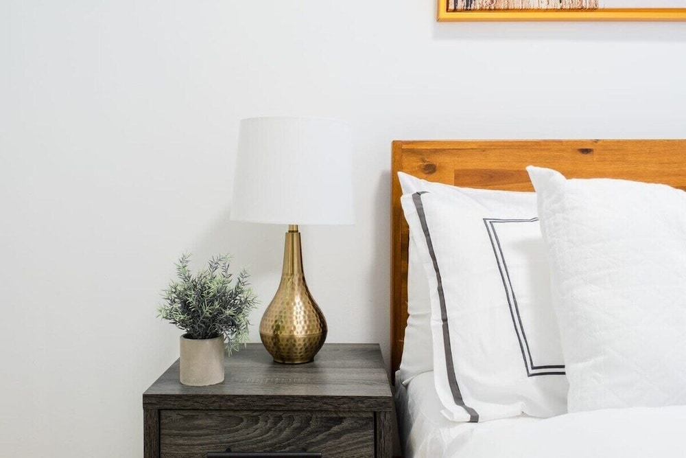 1435 UES Apartment