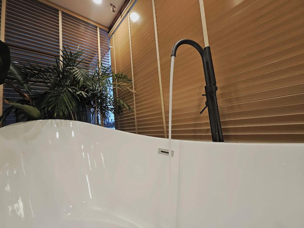 HOANG ANH GOLD HOUSE APARTMENT
