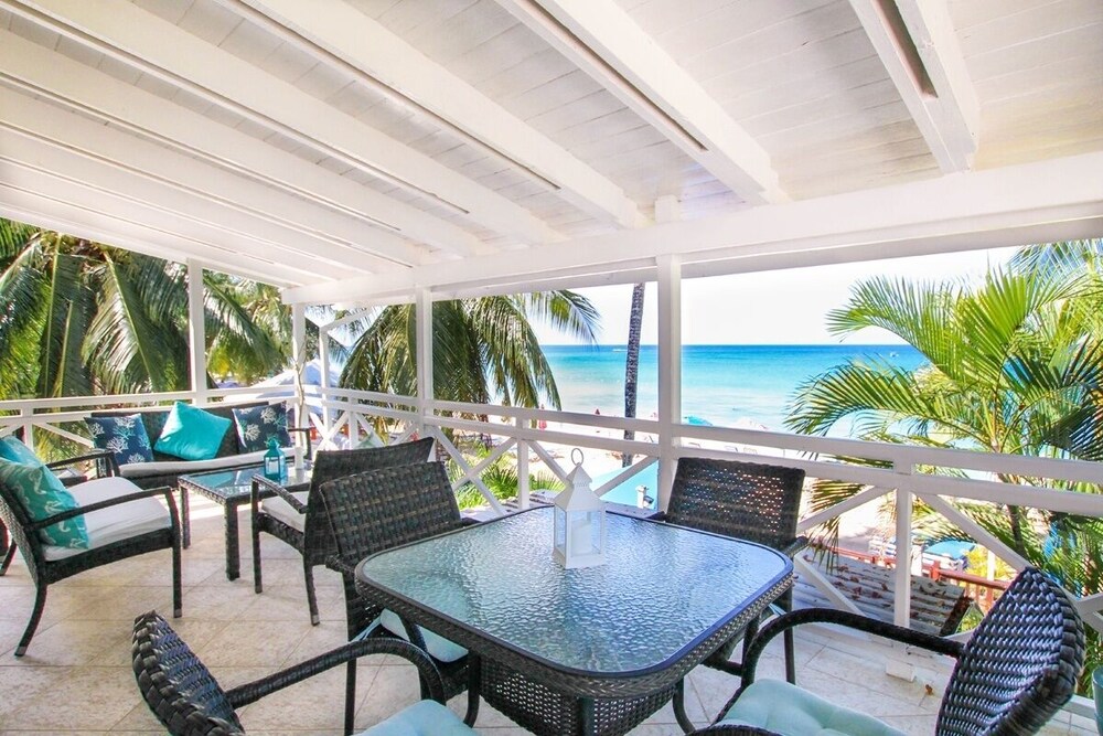 Bora Bora 4 Bedroom Home