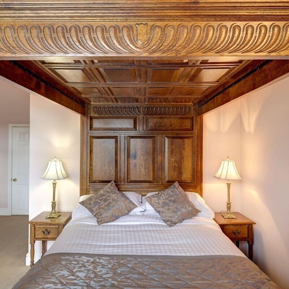 The Brigands Inn