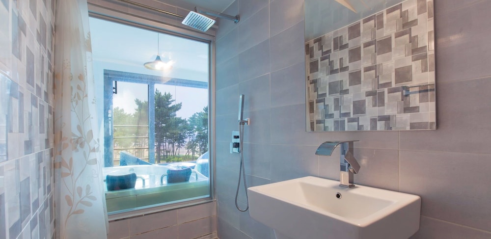 Pool Villa Linderburg