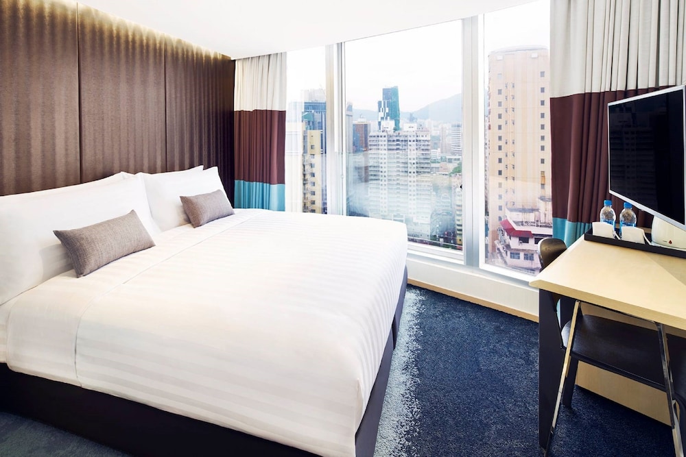 Hotel 108
