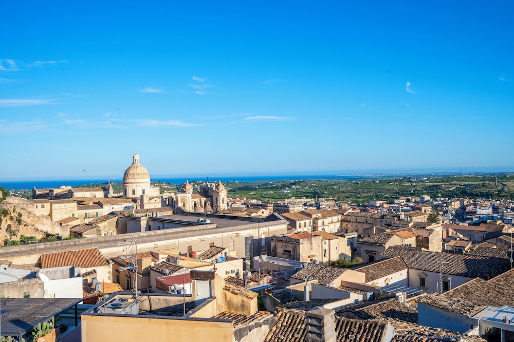 Panorama Suites Noto