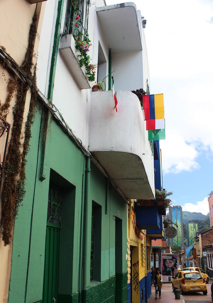 Local Hostel - Property Image 6