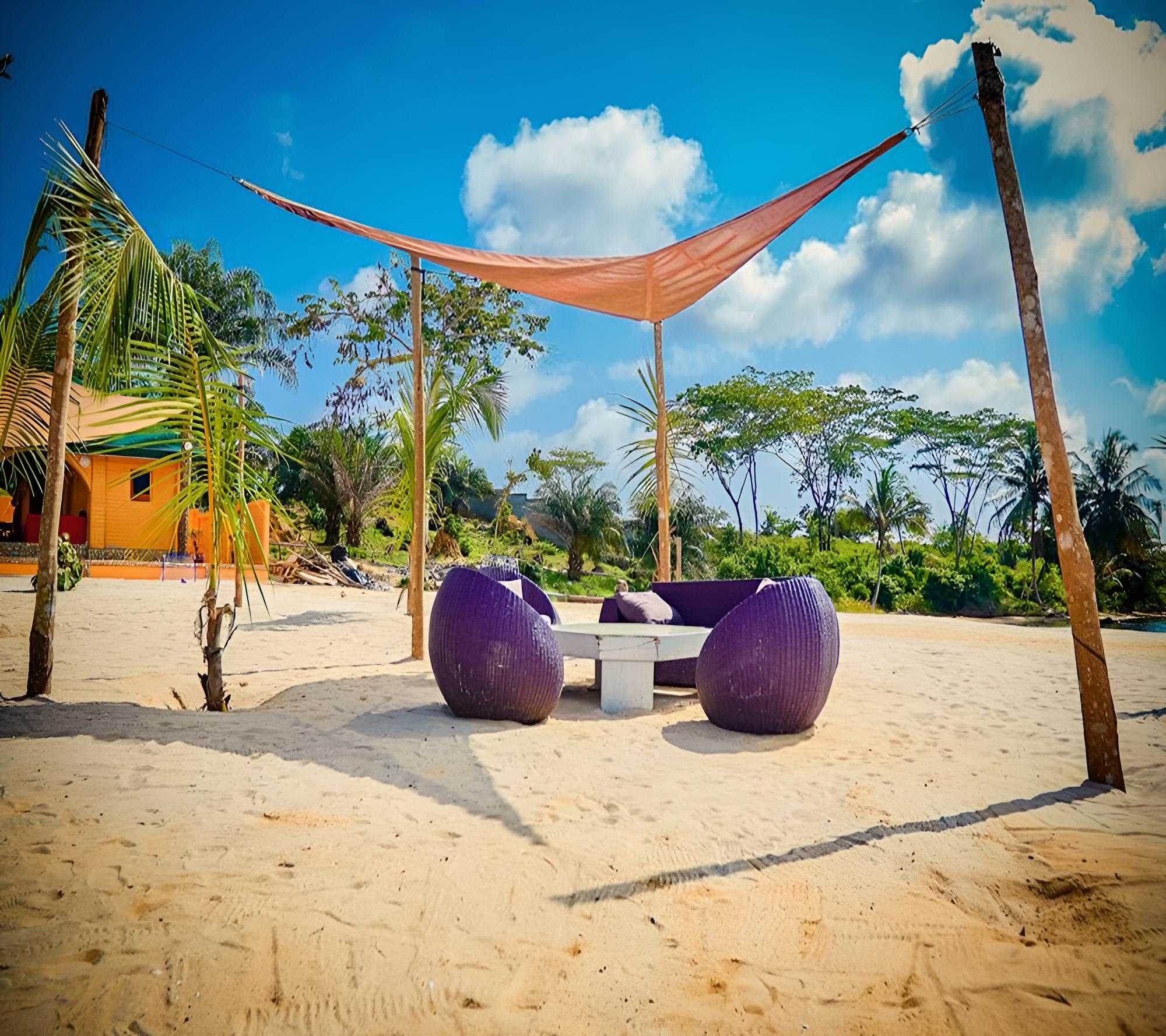 Romano Lodge