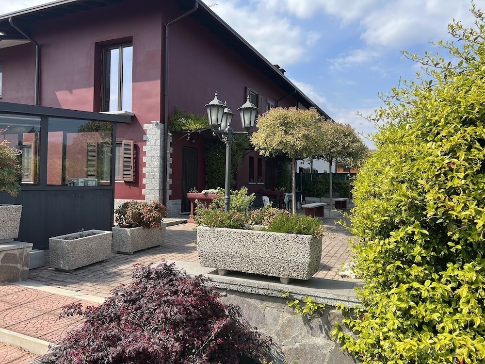 Villa Rosy B&B