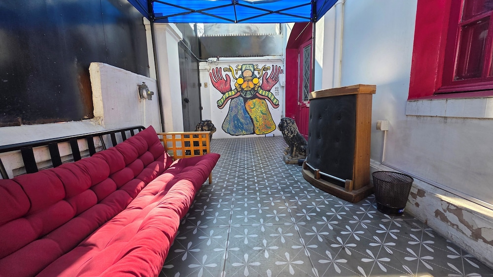 Oceana Suites Chile Hostel
