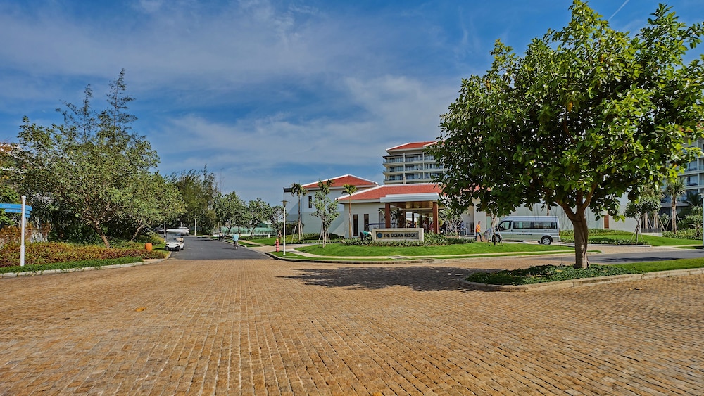 Vacation Homes Pool Villa