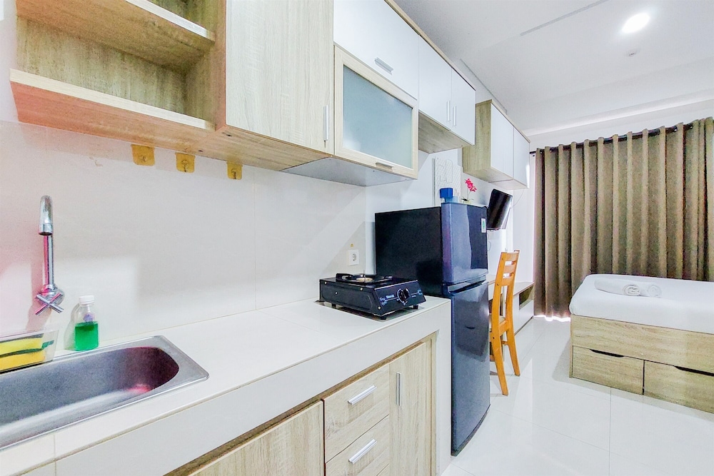 Cozy Designed Studio at Springwood Residence Tangerang Apartment