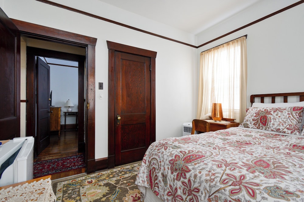 Royal Hotel Sydney
