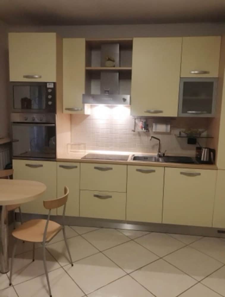 Iseolake 1-bed Apartment in Provaglio D'iseo photo 3