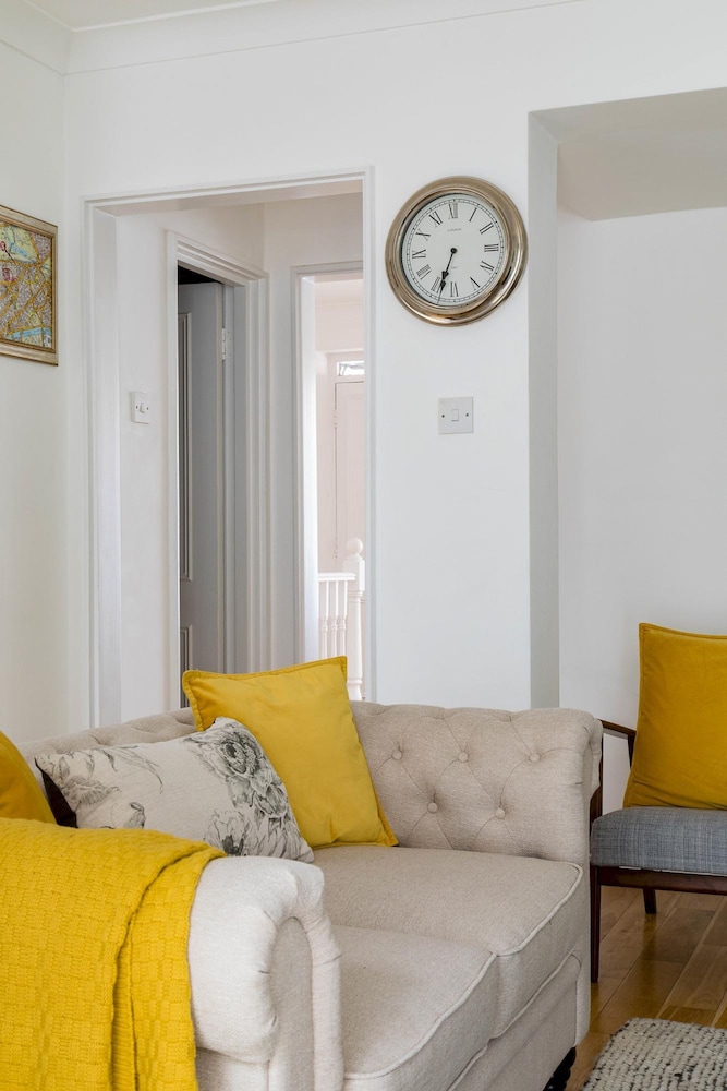 Duplex Apartment With Patio in Marylebone