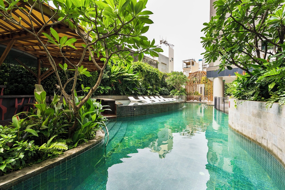 Luminous - Zenity Luxury Apartment - District 1