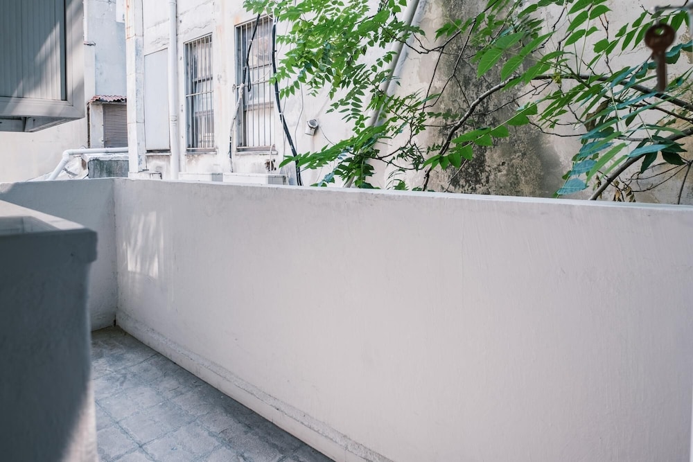 Charming Flat Near Osmanbey Metro Station