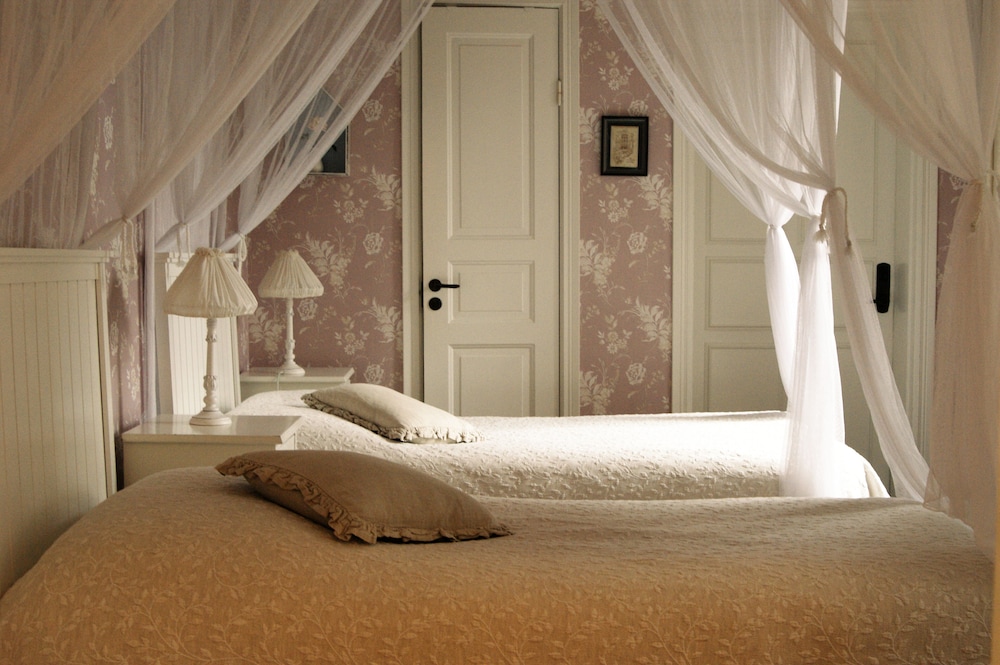 Okens Bed & Breakfast