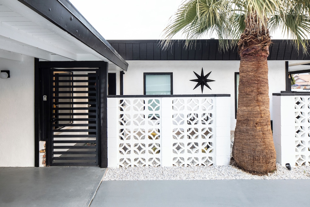 The Rosemary House La Quinta No.218742
