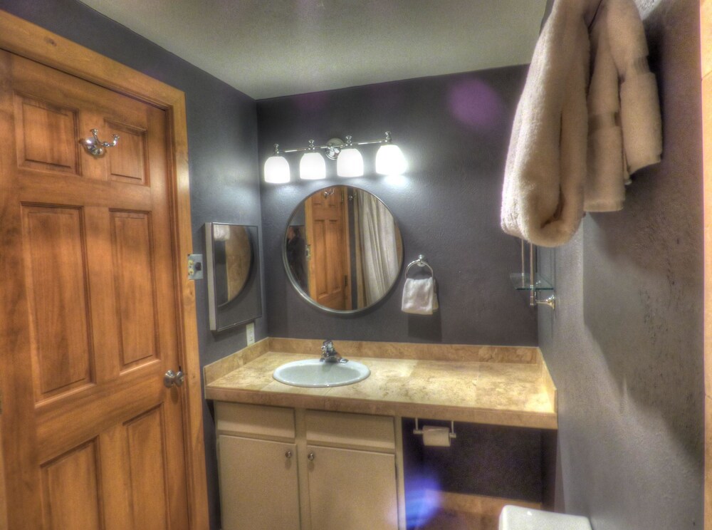 Lift Tickets Ski-in-out Mnt Side Wifi, Fireplace, Clubhousewinter Shuttle, fotografía 4