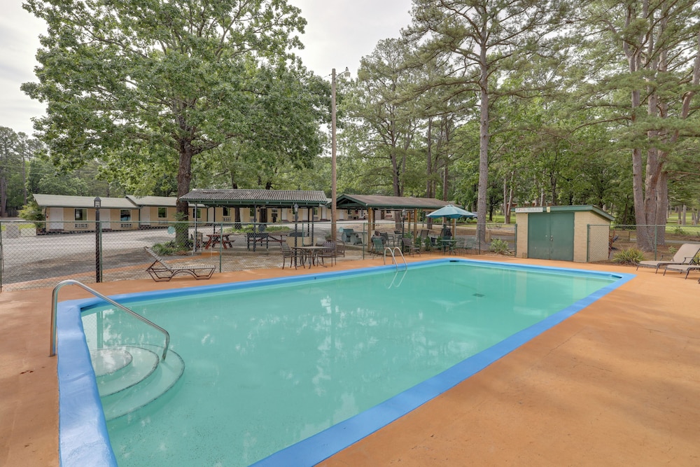 Fish, Boat, Hike: Cabin Near Greers Ferry Lake