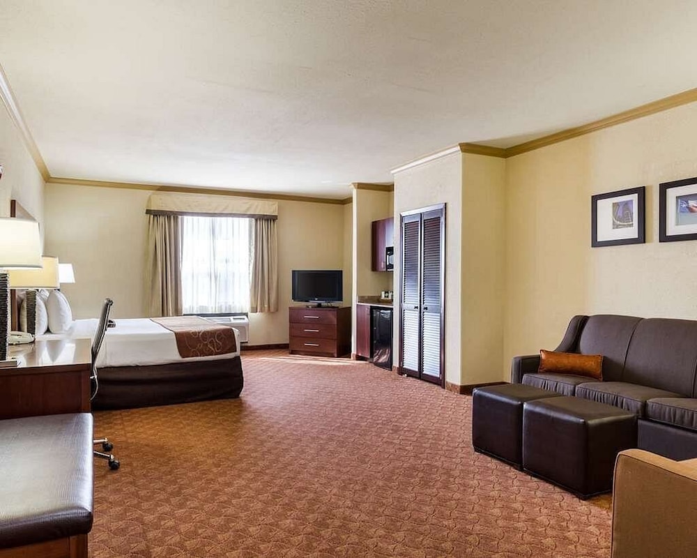 Comfort Suites Near Nasa Clear Lake