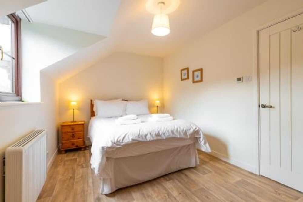 Host Stay Tystie Cottage