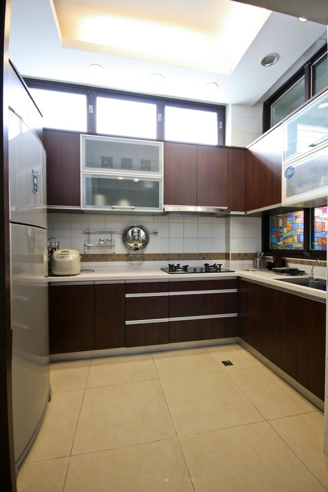 VV House